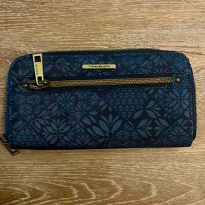 TRAVELON 8” X 4” Wallet with wristlet strap.  New .